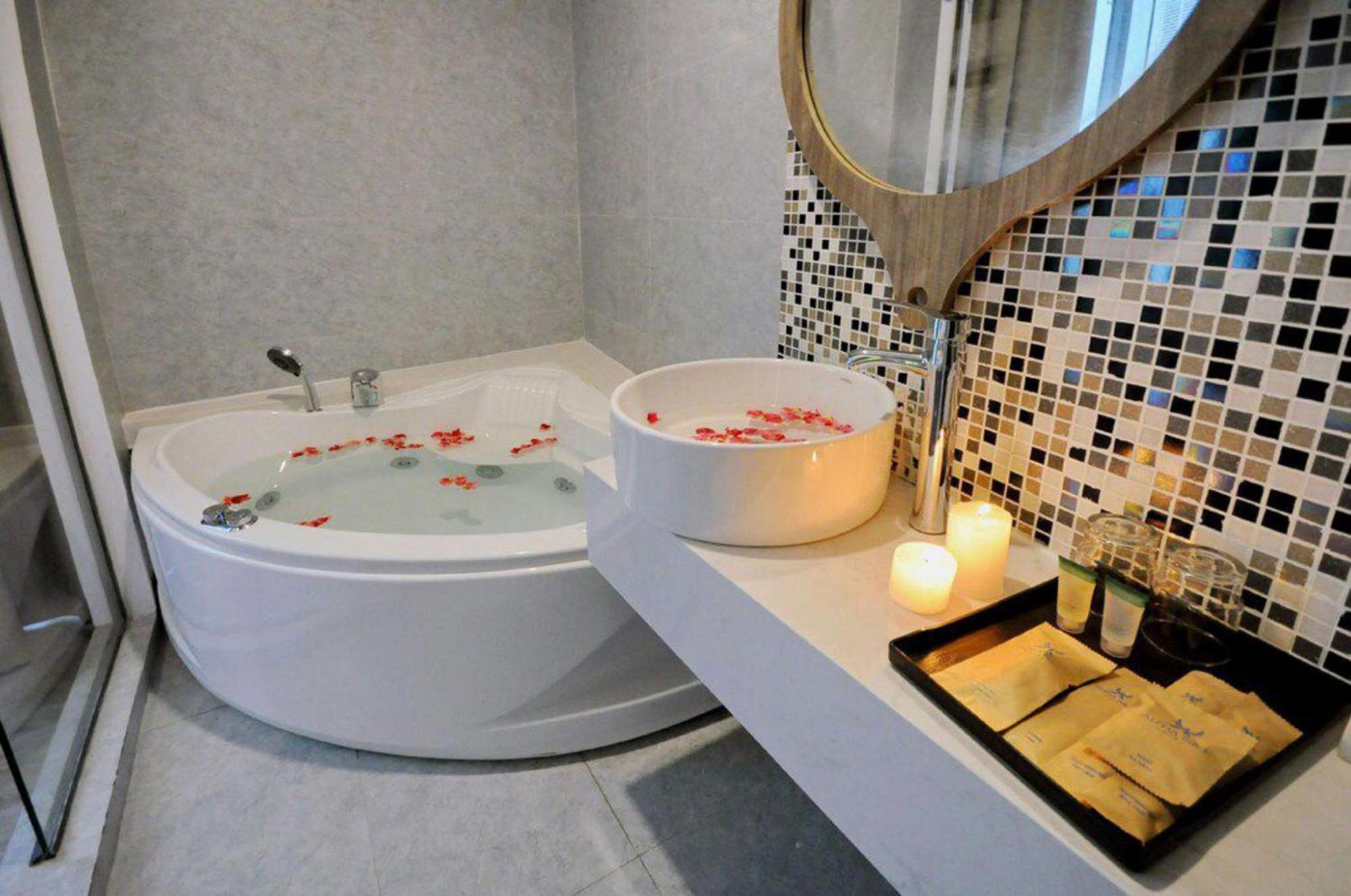Sapphire Boutique Hotel Đà Nẵng Extérieur photo